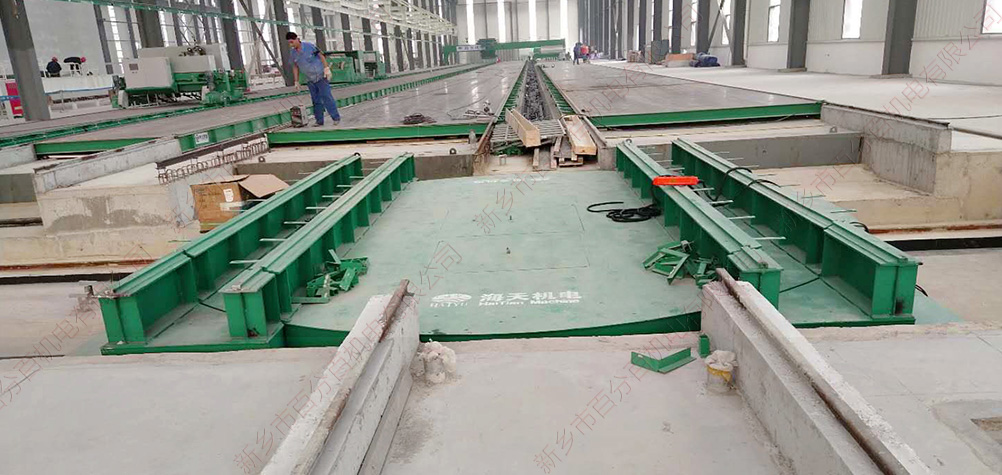 旋轉(zhuǎn)臺(tái)面電動(dòng)軌道地平車(chē)